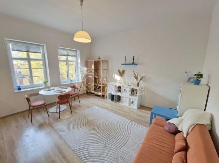 fotografie | Pronájem bytu, 1+kk, 32 m²