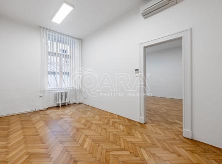 173c.jpg | Pronájem - kanceláře, 47 m²