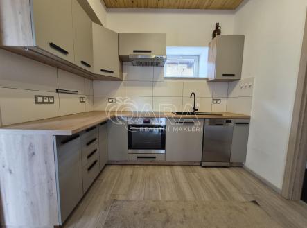 20260604_171804[1].jpg | Pronájem - dům/vila, 100 m²