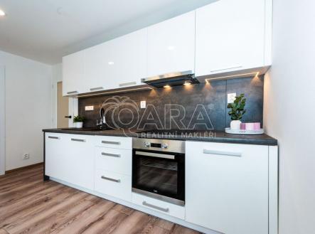 fotografie | Pronájem bytu, 2+1, 52 m²