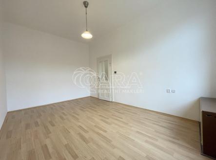 fotografie | Pronájem bytu, 1+1, 37 m²