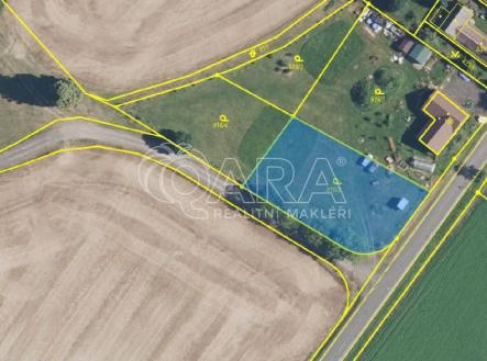 pozemek_816_2_menší_ořez.jpg | Prodej - pozemek pro bydlení, 1 400 m²