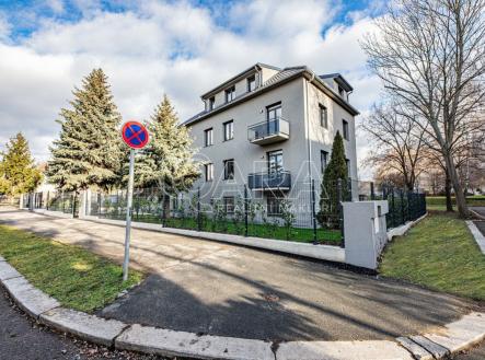 Pronájem bytu, 4+kk, 79 m² obrázek