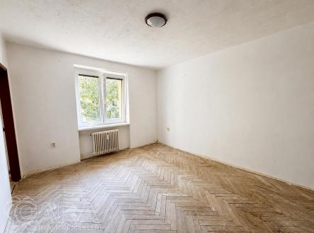 pokoj_upraveny_Sreality.jpg | Prodej bytu, 1+1, 32,2 m²