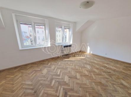 pokoj | Pronájem bytu, 1+1, 42 m²