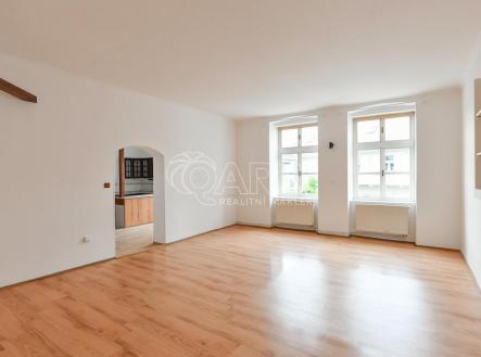 Pronájem bytu, 1+1, 64,5 m²