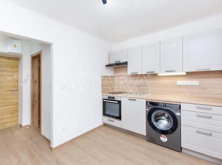 Pronájem bytu, 1+1, 34 m²