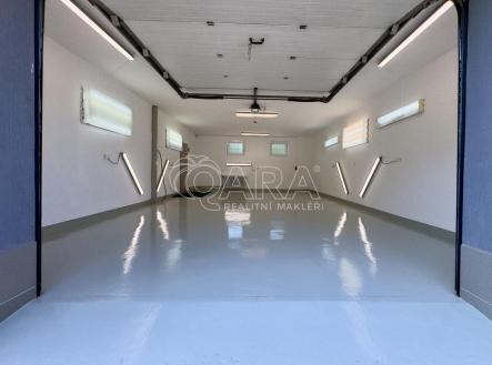 Garážový prostor | Pronájem - obchodní prostor, 75 m²