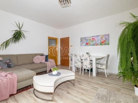 byt NJ 01 | Pronájem bytu, 3+1, 70,5 m²