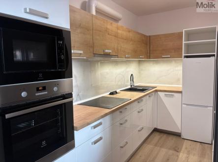 IMG-20260404-WA0015.jpg | Pronájem bytu, 2+kk, 39,1 m²