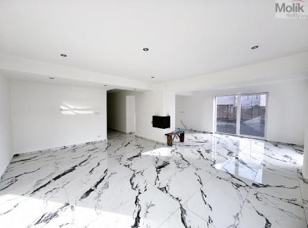 Prodej - dům/vila, 255 m²