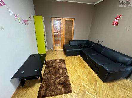 c753330b-6efe-4391-b31a-89f062c5a8f6.jpg | Prodej bytu, 4+1, 135 m²