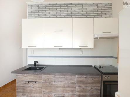 3 kuchyně 3.jpg | Pronájem bytu, 2+1, 52 m²