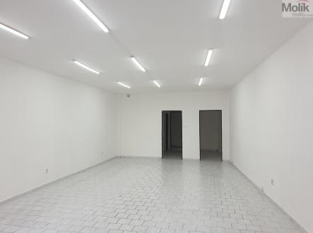 Pronájem - skladovací prostor, 85 m²