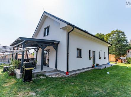 Prodej - dům/vila, 220 m² obrázek