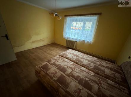 7dbcbfbf-3596-4b0a-a528-7f68900251fd.jpg | Prodej - dům/vila, 240 m²