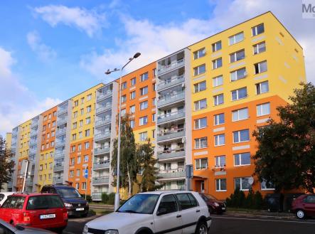 Pohled na dům | Pronájem bytu, 2+kk, 39 m²