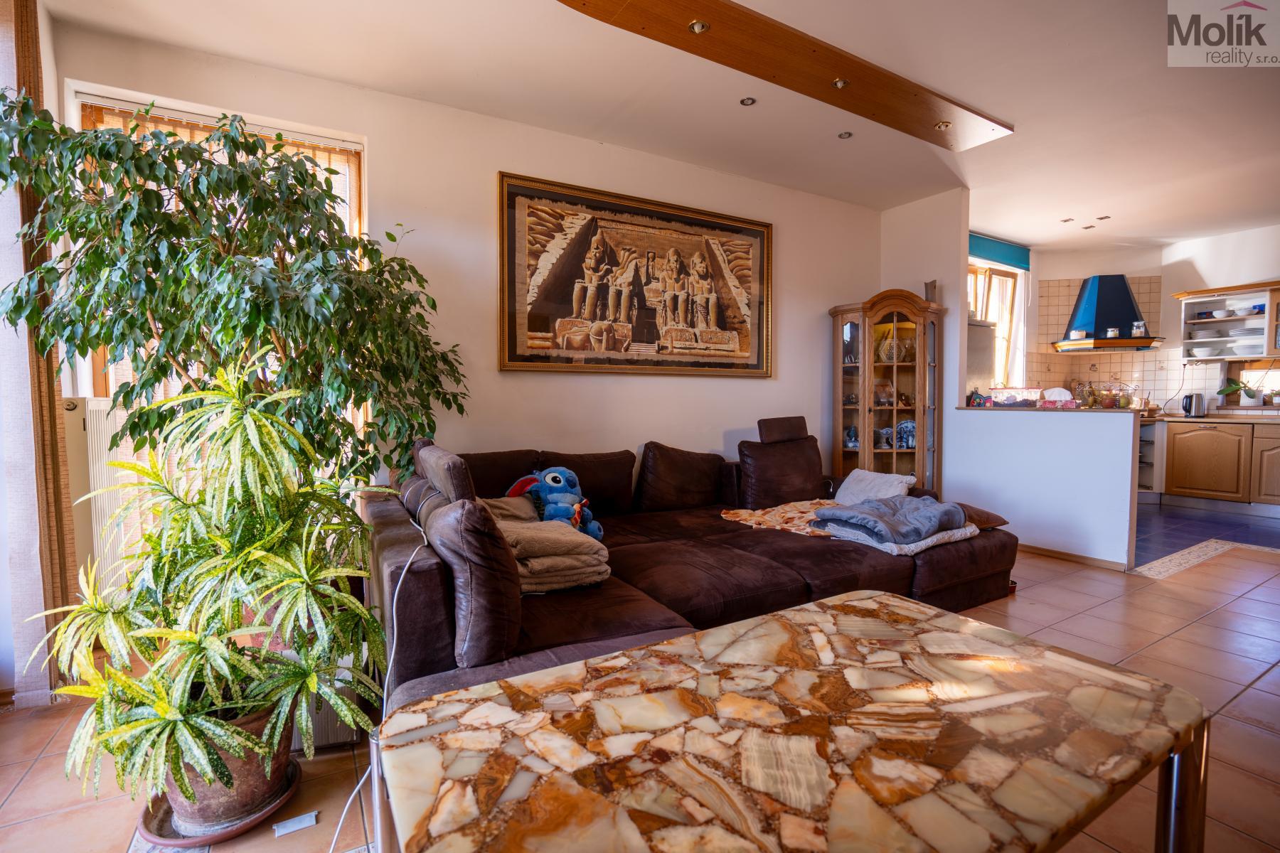 DSC09967-HDR.jpg