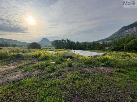 Prodej - pozemek pro bydlení, 1 842 m² obrázek