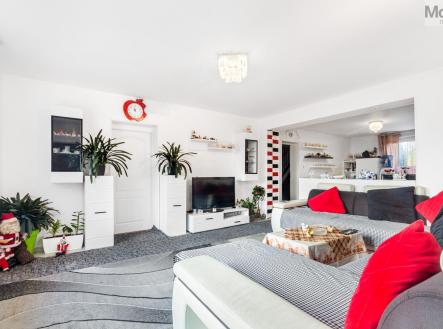 hotovo-2.jpg | Prodej - dům/vila, 252 m²