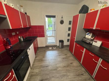 Obrázek WhatsApp, 2025-06-05 v 14.09.49_eb513c7c.jpg | Prodej - dům/vila, 193 m²