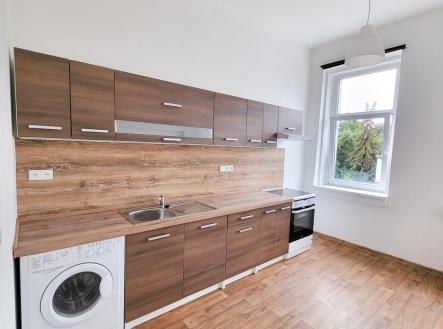 866efbb4-e31e-4134-abc2-2e5ad56724a0.jpg | Pronájem bytu, 2+1, 70 m²