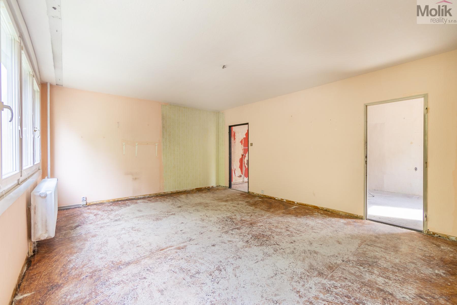 DSC08011-HDR.jpg