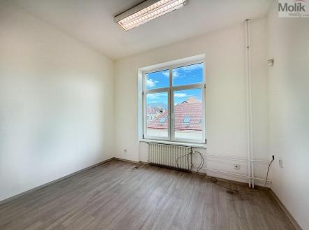 IMG_1693.jpg | Pronájem - kanceláře, 38 m²