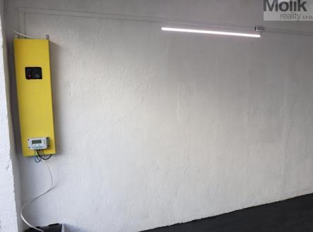 GARAZ_obrnice_4.jpg | Prodej - malý objekt/garáž