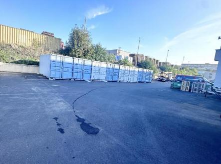 383184750_705267114797105_8467367287555867795_n.jpg | Pronájem - malý objekt/garáž