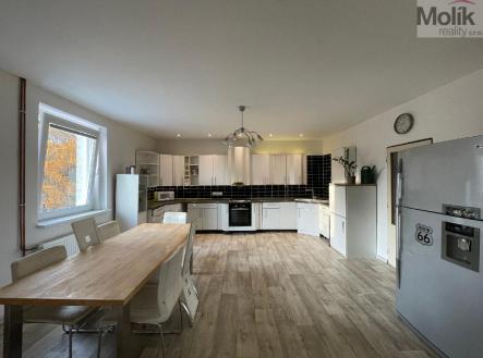 stažený soubor.jpg | Prodej - dům/vila, 180 m²