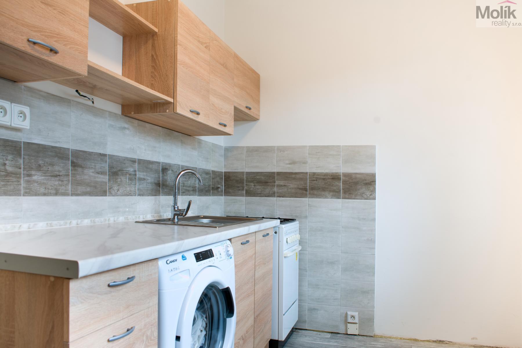 2. Kuchyně - Bílina SUNN.jpg