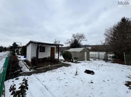 zasažená chatička | Prodej - pozemek, zahrada, 395 m²