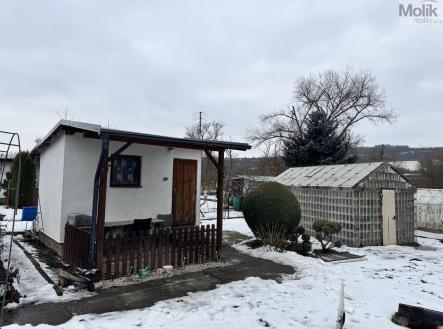 chatička_. | Prodej - pozemek, zahrada, 395 m²