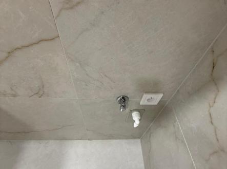 25_PHOTO-2025-10-03-13-18-16.jpg | Prodej bytu, 3+1, 63 m²