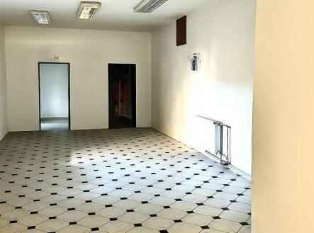 17DC0ED5-BB34-4093-BB62-7B7EFEBB540D.jpeg | Pronájem - obchodní prostor, 110 m²
