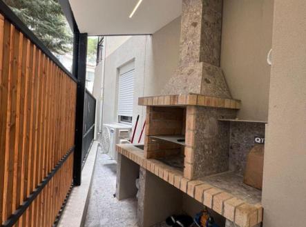 32e0a38c-ea59-4efd-b20c-031f31ec7350_001.jpeg | Prodej bytu, 2+kk, 61 m²