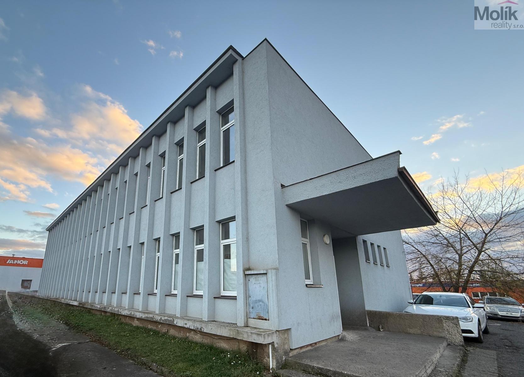 Obrázek WhatsApp, 2025-11-05 v 10.55.27_074d3f55.jpg