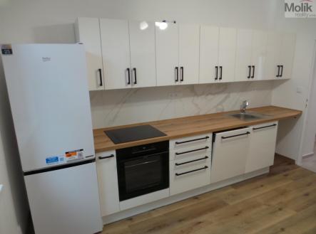 20250922_104707.JPG | Pronájem bytu, 2+1, 56 m²