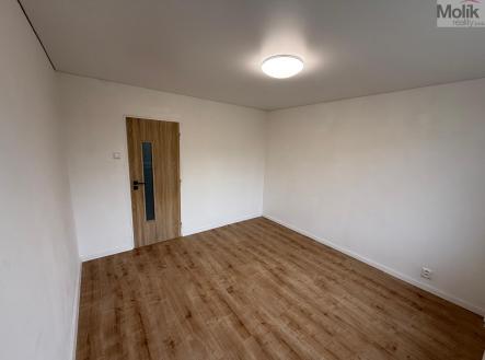 8_PHOTO-2025-11-19-12-31-28.jpg | Prodej bytu, 3+1, 62 m²