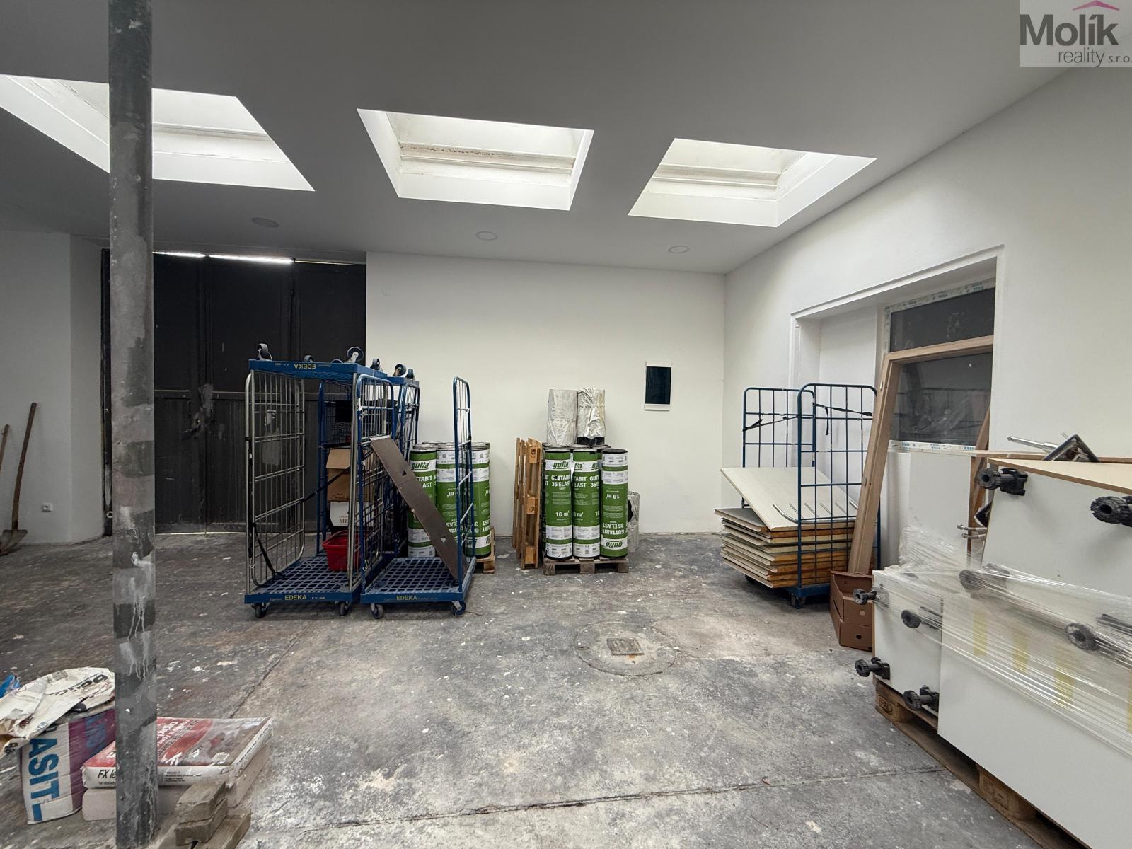 Obrázek WhatsApp, 2025-11-21 v 09.01.27_7302213c.jpg