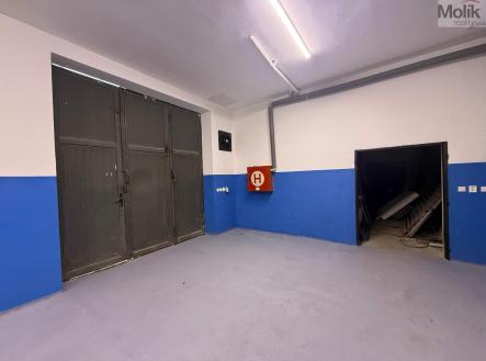Obrázek WhatsApp, 2025-11-21 v 09.01.24_e3360b54.jpg | Pronájem - skladovací prostor, 130 m²