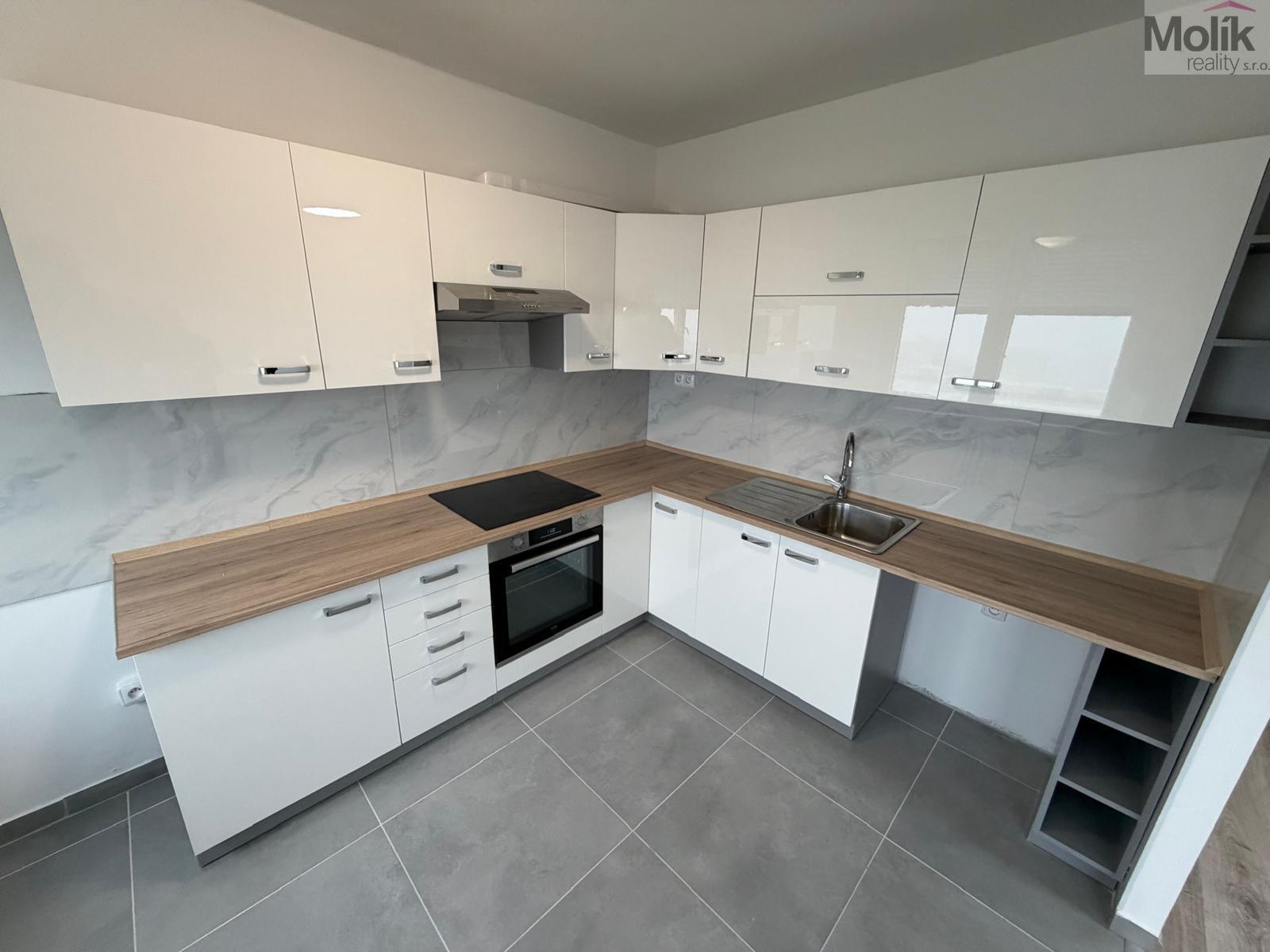 WhatsApp Image 2025-12-22 at 08.01.57.jpeg