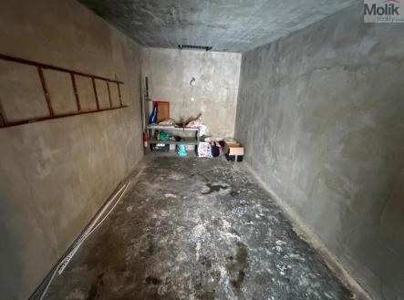 WhatsApp Image 2026-02-02 at 09.11.20 (3).jpeg | Prodej - malý objekt/garáž