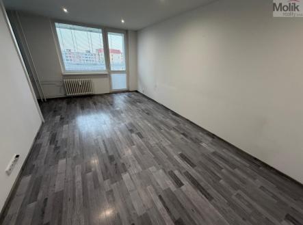 WhatsApp Image 2026-02-03 at 13.40.56 (1).jpeg | Prodej bytu, 4+1, 78 m²