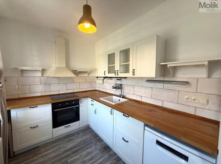 WhatsApp Image 2026-03-05 at 08.39.20.jpeg | Prodej bytu, 3+1, 60 m²