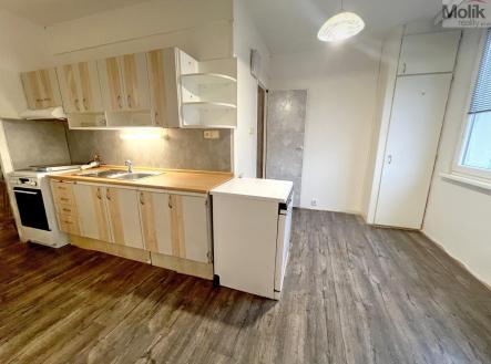 9.jpg | Prodej bytu, 2+1, 63 m²