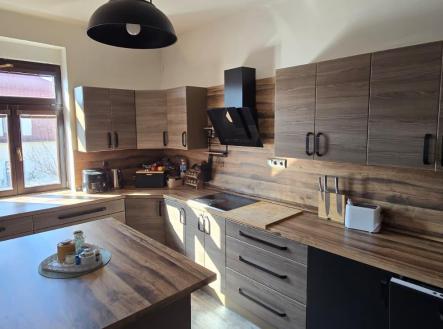 Prodej - dům/vila, 452 m²