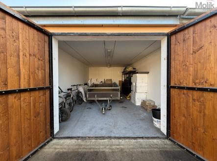 IMG_4337.jpg | Pronájem - malý objekt/garáž