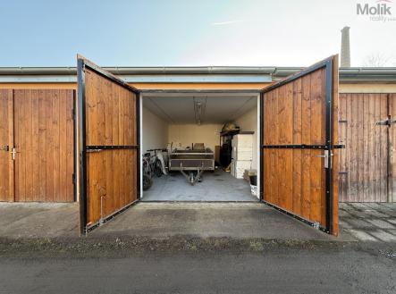 IMG_4338.jpg | Pronájem - malý objekt/garáž